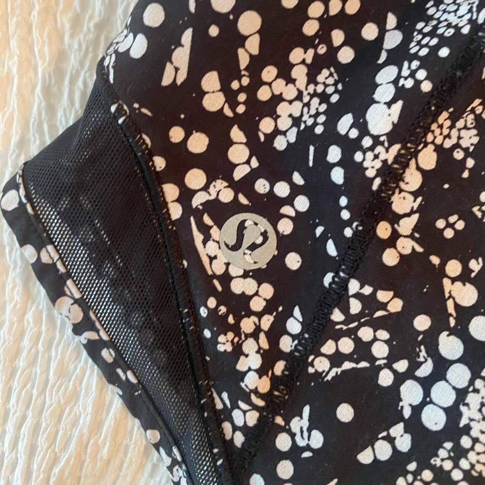 Lulu Lemon shorts